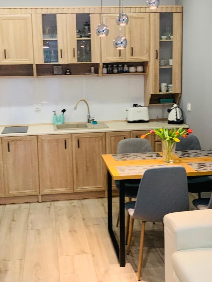 Champion Apartment *